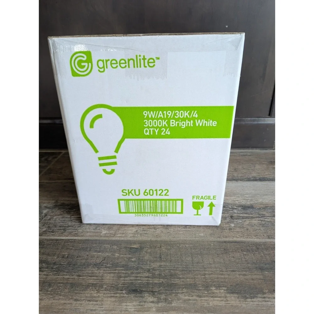 Greenlite Case 24-4 packs (96) Bulbs 9W 60W Equivalent Light Bulbs 800 Lumens